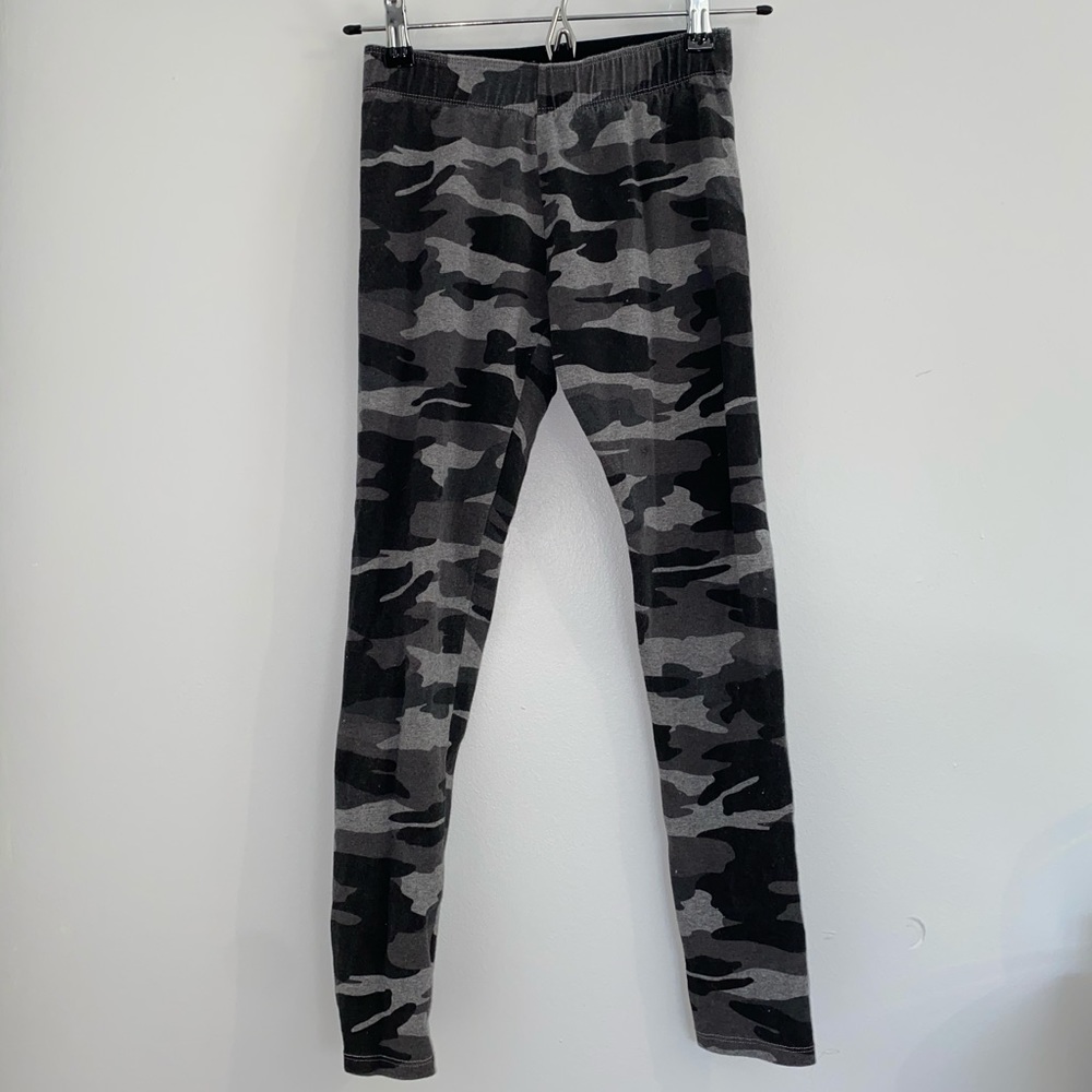 Garage gray camo leggings